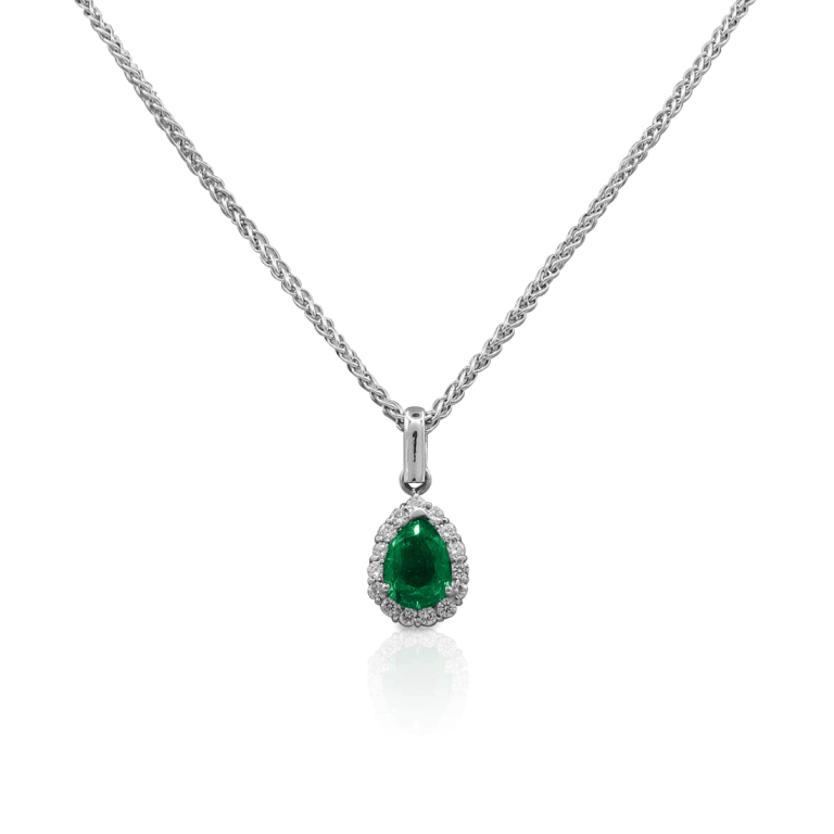 Emerald teardrop necklace DT 2103 from Duetto Galería, crafted in gold with a Colombian teardrop emerald Collar lágrima de esmeralda DT 2103 de Duetto Galería, elaborado en oro con esmeralda colombiana en forma de lágrima